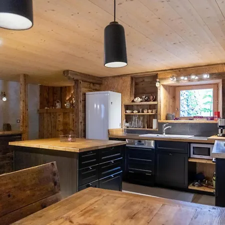 Meme Dans Les Orties Chalet La Plagne