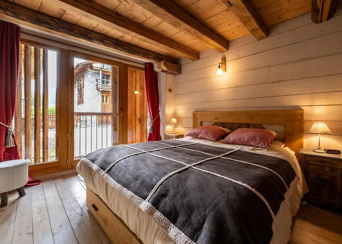 シャレー Meme Dans Les Orties ラ・プラーニュ