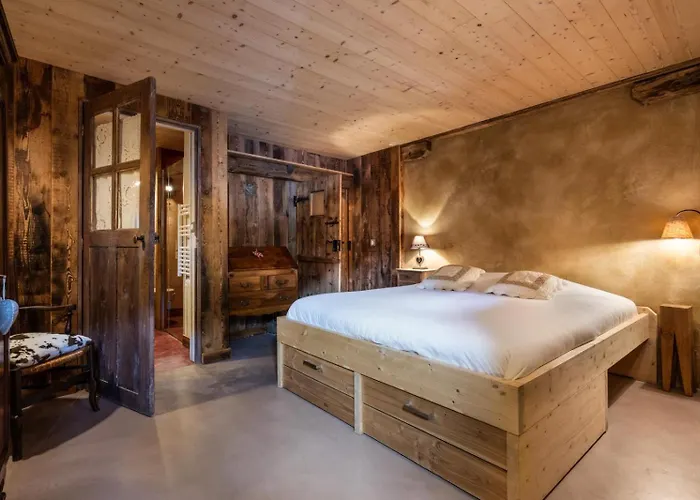 Alpstuga Meme Dans Les Orties *